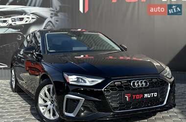 Седан Audi A4 2022 в 