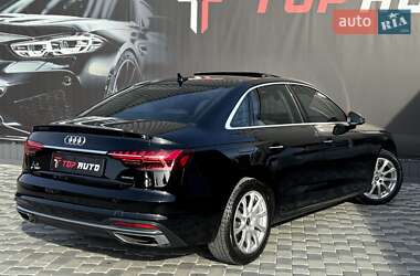 Седан Audi A4 2022 в 