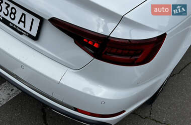 Седан Audi A4 2019 в 