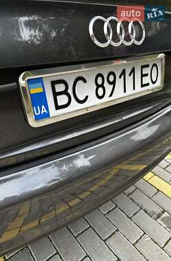Седан Audi A4 2012 в 