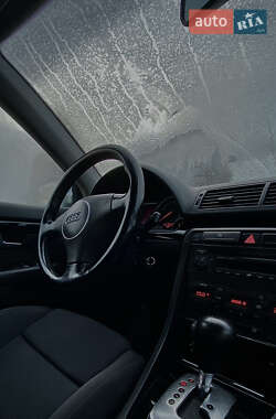 Универсал Audi A4 2003 в 