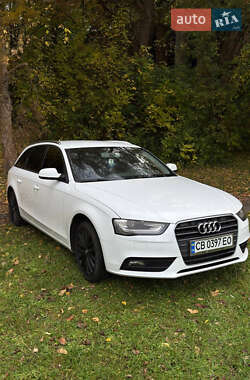Универсал Audi A4 2012 в 