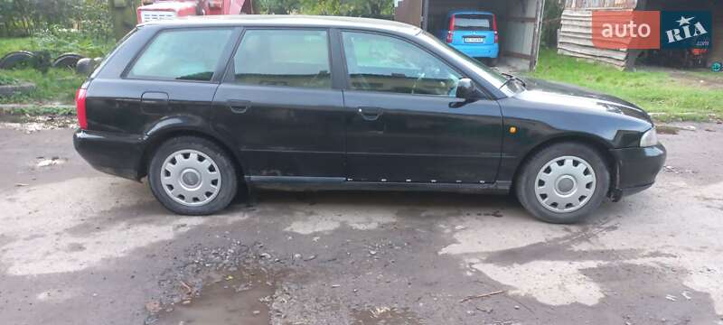 Універсал Audi A4 1998 в Жовкві фото 7 Універсал Audi A4 1998 в Жовкві