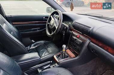 Універсал Audi A4 2000 в Львові