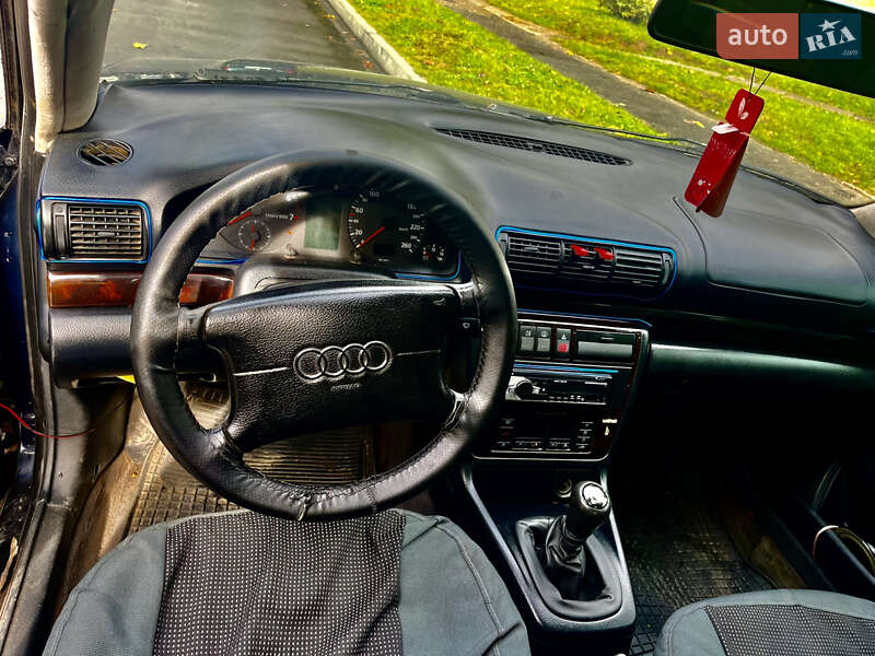 Седан Audi A4 1996 в Новояворівську фото 4 Седан Audi A4 1996 в Новояворівську