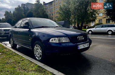Седан Audi A4 1996 в 