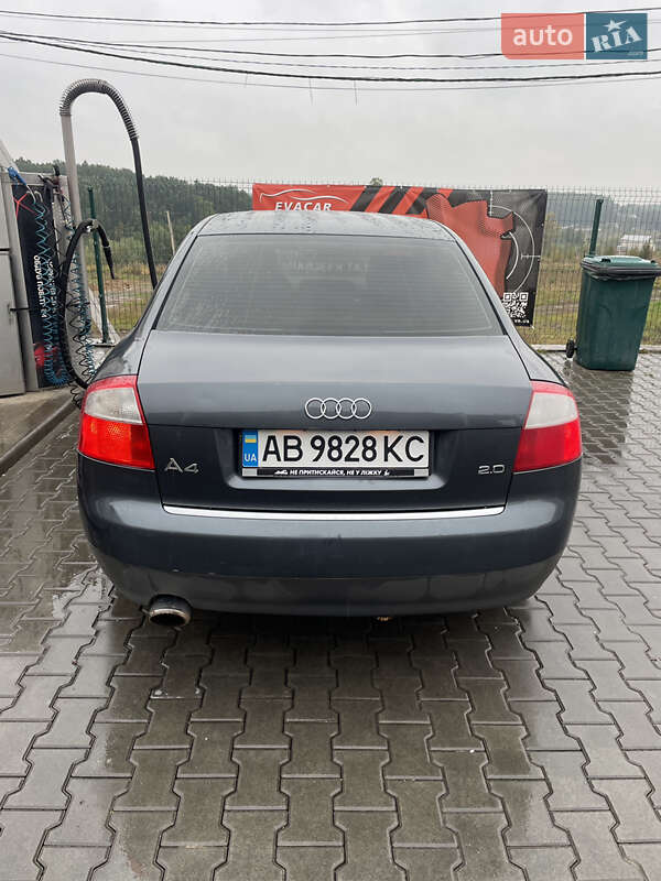 Седан Audi A4 2001 в Балті
