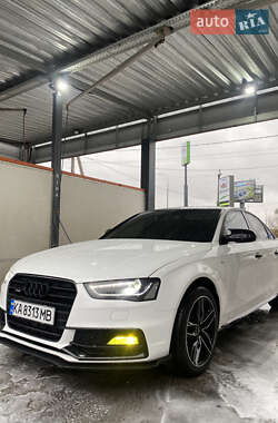 Седан Audi A4 2015 в Києві