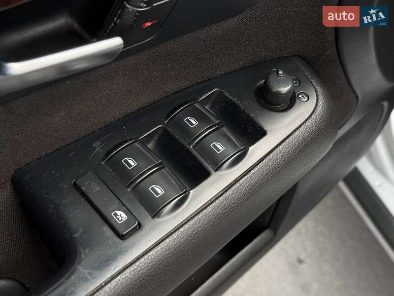 Седан Audi A4 2007 в Ровно