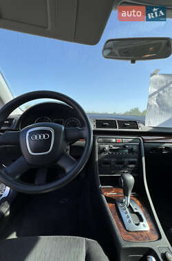 Седан Audi A4 2006 в 