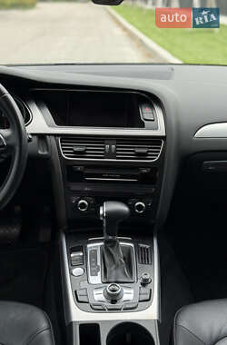 Седан Audi A4 2012 в 