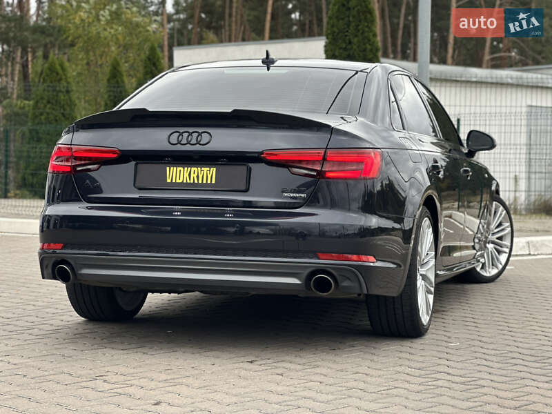 Седан Audi A4 2016 в Киеве