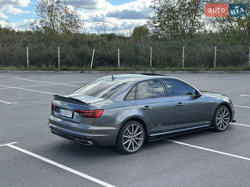 Седан Audi A4 2016 в Виннице