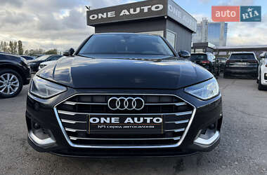 Седан Audi A4 2020 в Киеве
