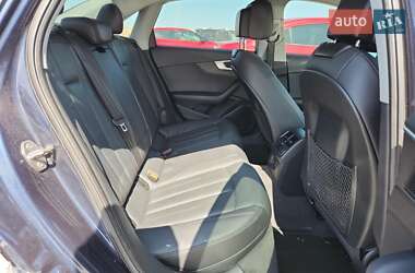 Седан Audi A4 2018 в 