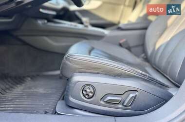 Седан Audi A4 2017 в 