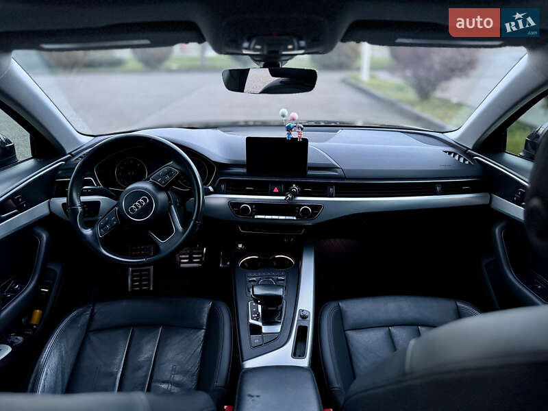 Седан Audi A4 2016 в Виноградові