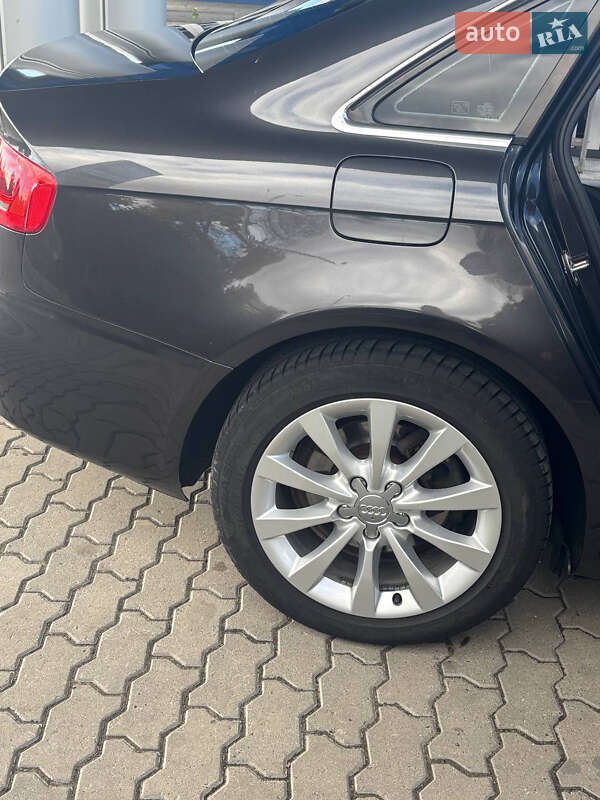 Седан Audi A4 2008 в Тульчине