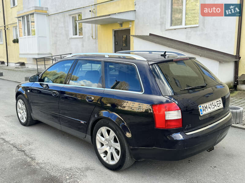 Універсал Audi A4 2002 в Звягелі