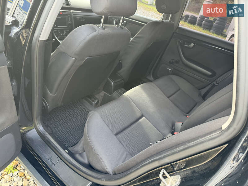 Седан Audi A4 2001 в Ивано-Франковске