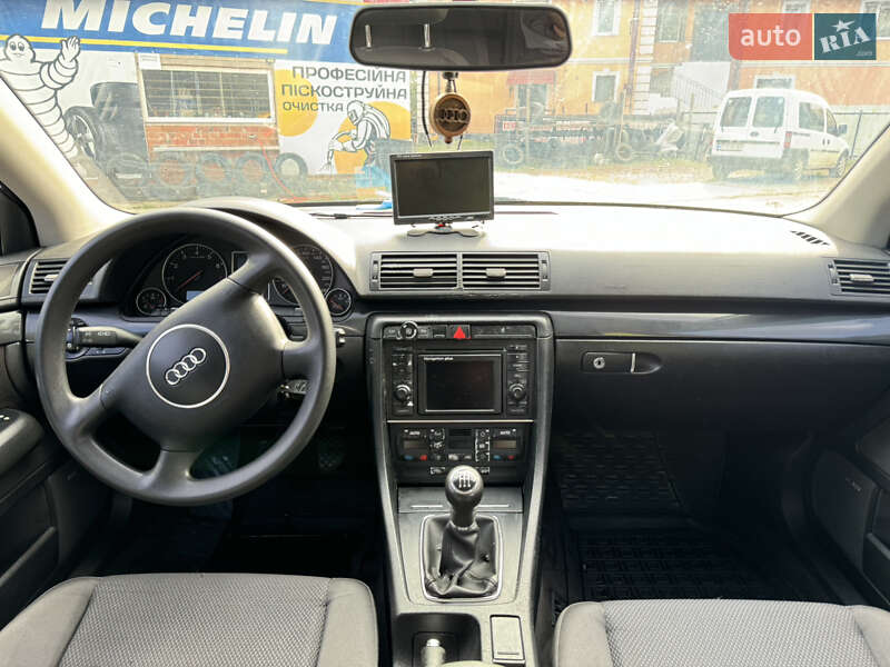 Седан Audi A4 2001 в Ивано-Франковске