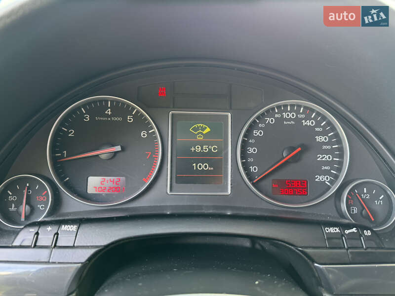 Седан Audi A4 2001 в Івано-Франківську