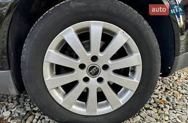 Седан Audi A4 2001 в Ивано-Франковске