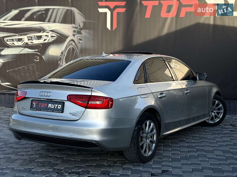 Седан Audi A4 2014 в Львові