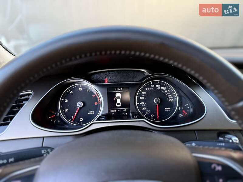 Седан Audi A4 2014 в Львові