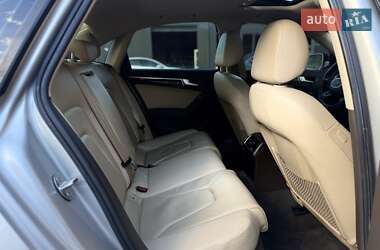 Седан Audi A4 2014 в 
