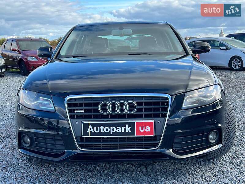 Седан Audi A4 2010 в Львове
