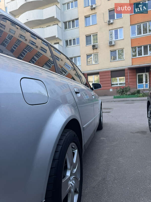 Універсал Audi A4 2002 в Києві