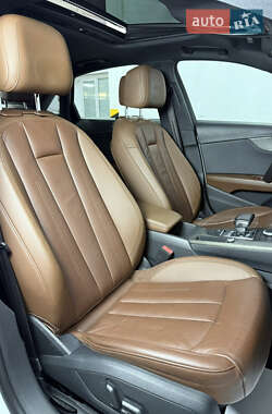 Седан Audi A4 2017 в 