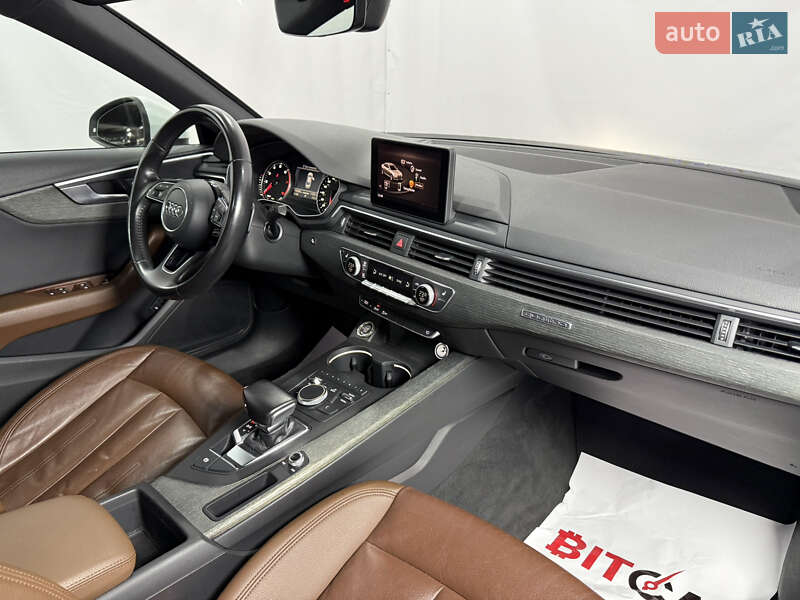 Седан Audi A4 2017 в Одессе
