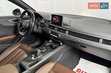 Седан Audi A4 2017 в 