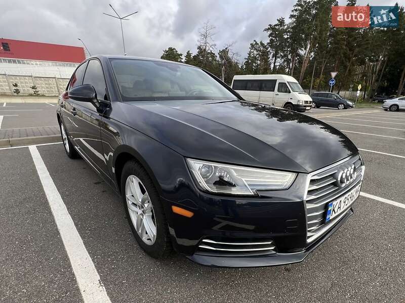Седан Audi A4 2016 в Киеве