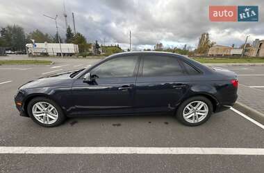 Седан Audi A4 2016 в 