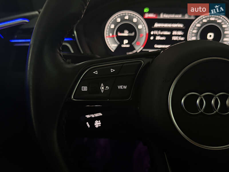 Седан Audi A4 2020 в Києві
