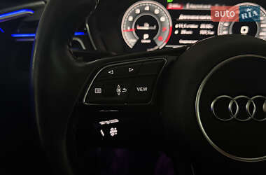 Седан Audi A4 2020 в 