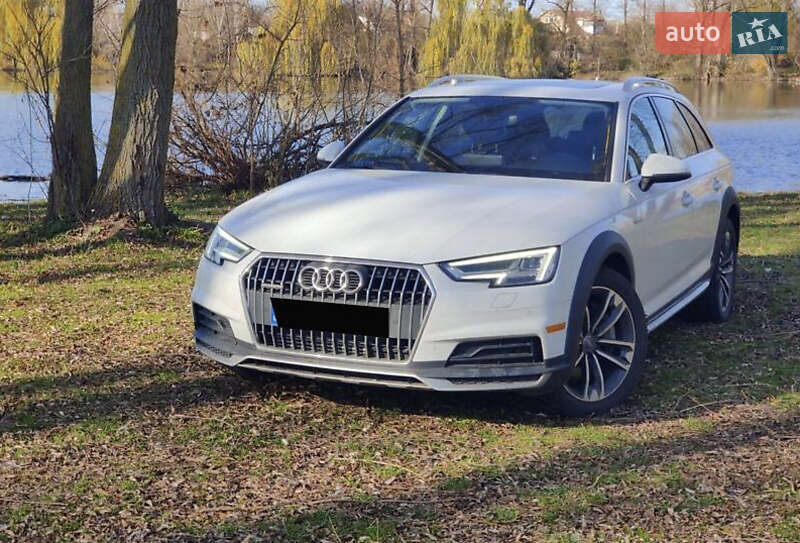 Универсал Audi A4 2017 в Киеве