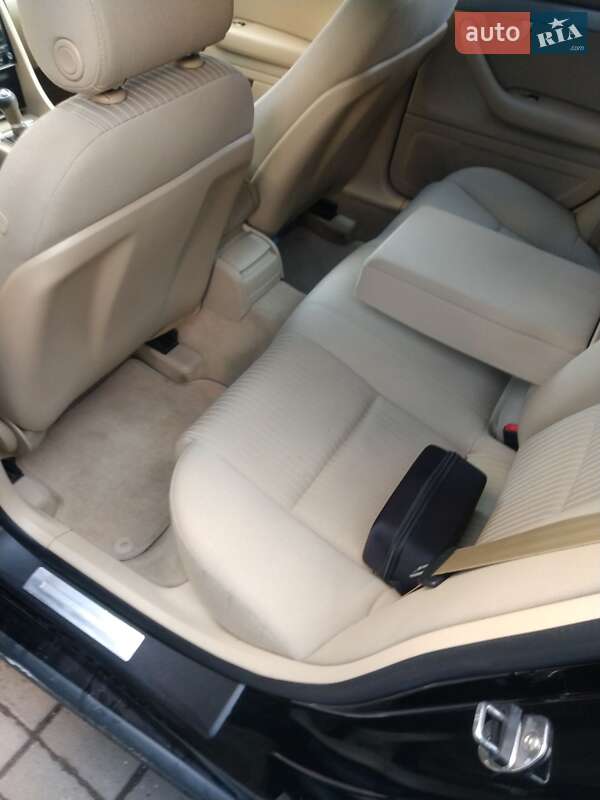 Седан Audi A4 2005 в Хмельницькому фото 50 Седан Audi A4 2005 в Хмельницькому
