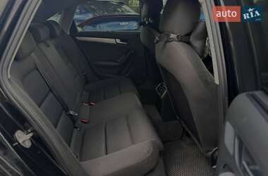Седан Audi A4 2012 в 