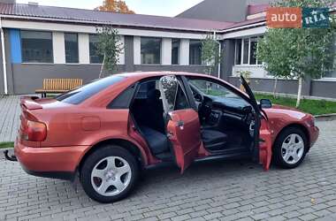 Седан Audi A4 1996 в 