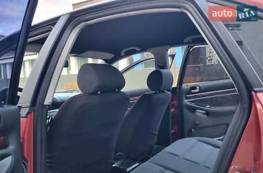 Седан Audi A4 1996 в 
