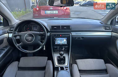 Седан Audi A4 2004 в 