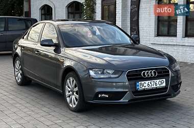 Седан Audi A4 2013 в 
