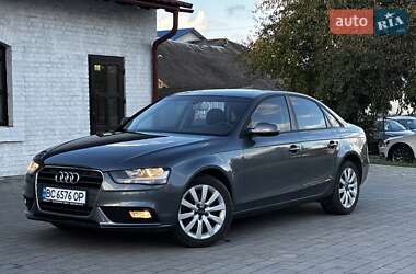 Седан Audi A4 2013 в 