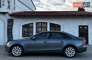 Седан Audi A4 2013 в 