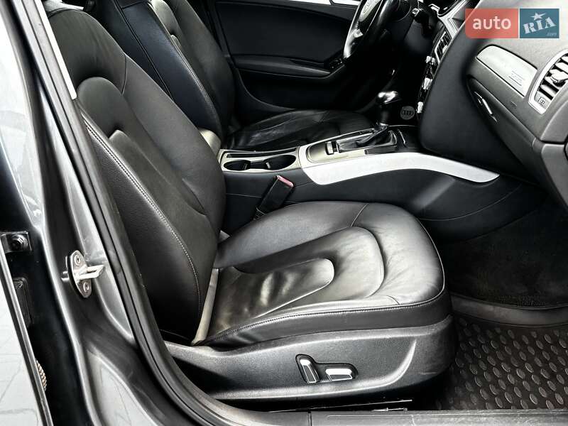 Седан Audi A4 2013 в Красилові