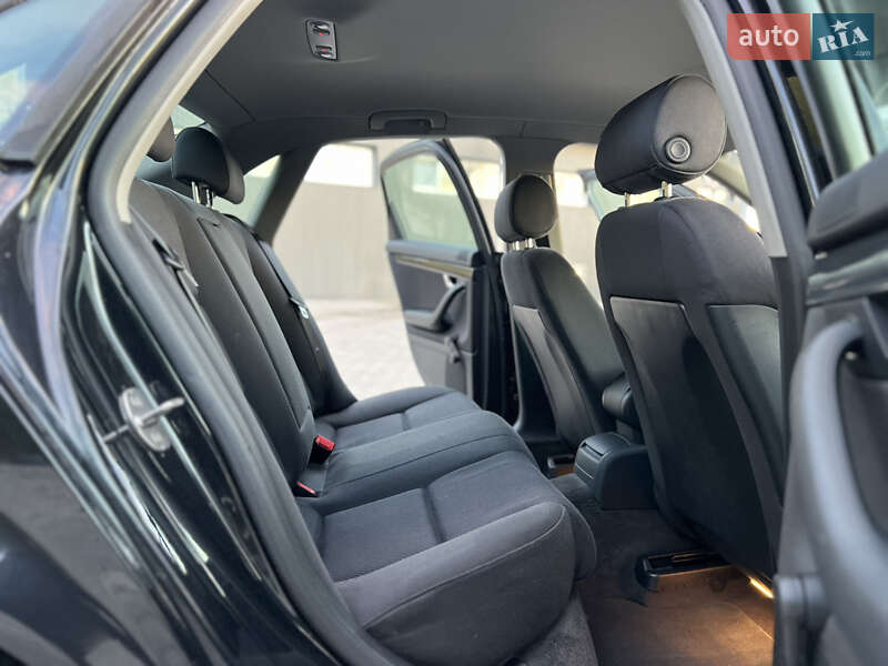 Седан Audi A4 2004 в Тернополе